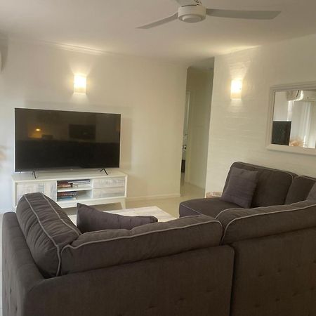 Myuna Holiday Apartments Noosa Heads Buitenkant foto