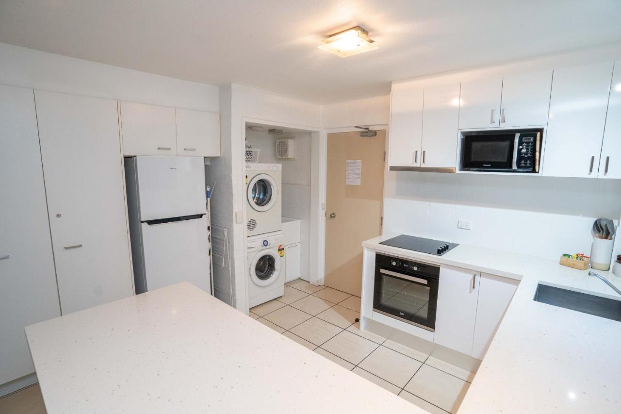 Myuna Holiday Apartments Noosa Heads Buitenkant foto